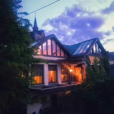 Hof Der Moeglichkeiten - Eifel Apartman Roes