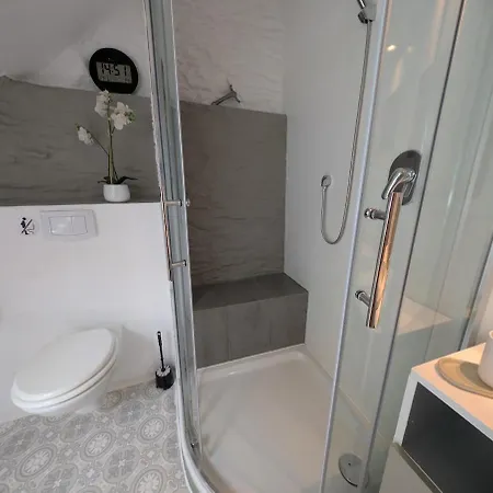Hof Der Moeglichkeiten - Eifel Apartman *