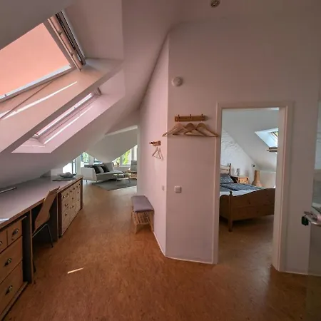 Hof Der Moeglichkeiten - Eifel Apartman Roes